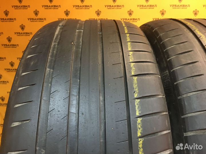 Michelin Pilot Sport 4 235/40 R19 96Y