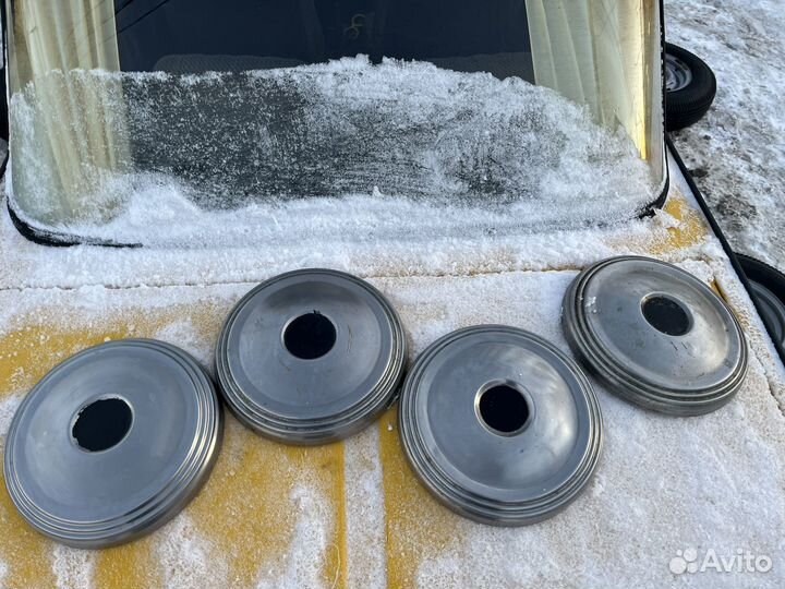 Колпаки на Газ 24