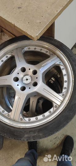 Dunlop GrandTrek Ice 03 225/40 R18 и 255/40 R18