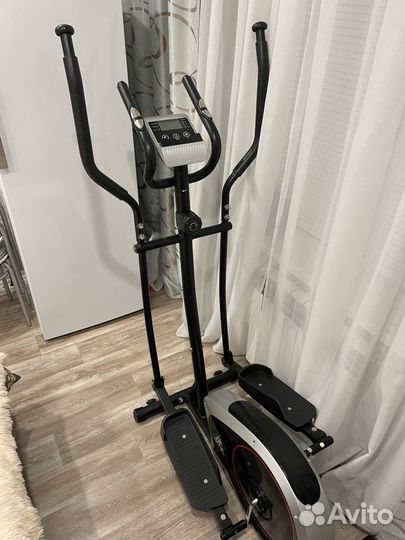 Эллиптический тренажер