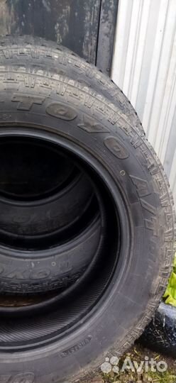 Toyo Open Country A/T Plus 215/65 R16 90