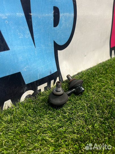 Стойка стабилизатора задняя левая Fiat 124 2018