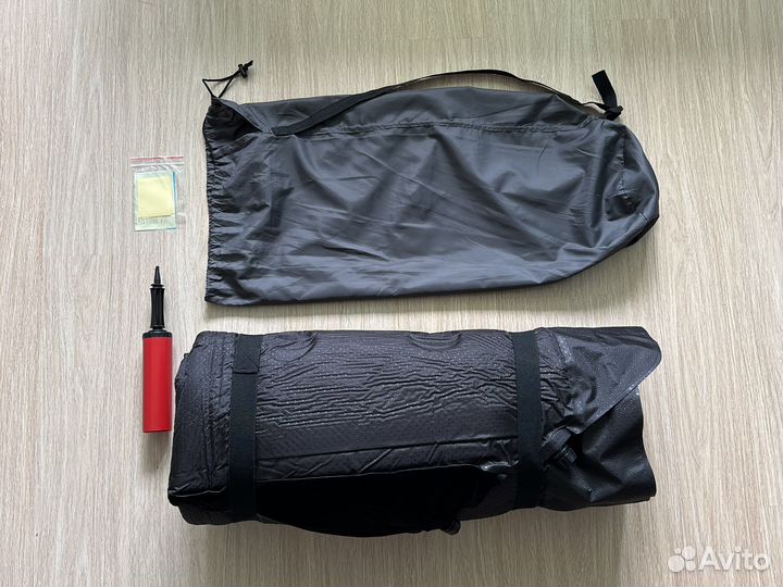 Самонадувающийся матрас в машину