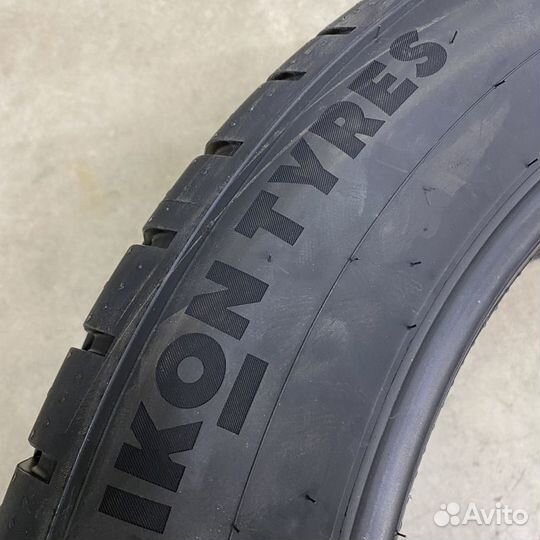 Ikon Tyres Autograph Ultra 2 SUV 295/35 R21