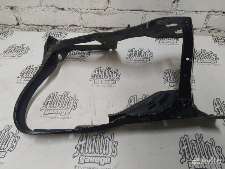 Крепление фары правое Mercedes-Benz S-Class W220