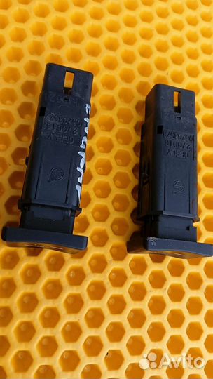 Кнопка подогрева сидений Geely emgrand EC7