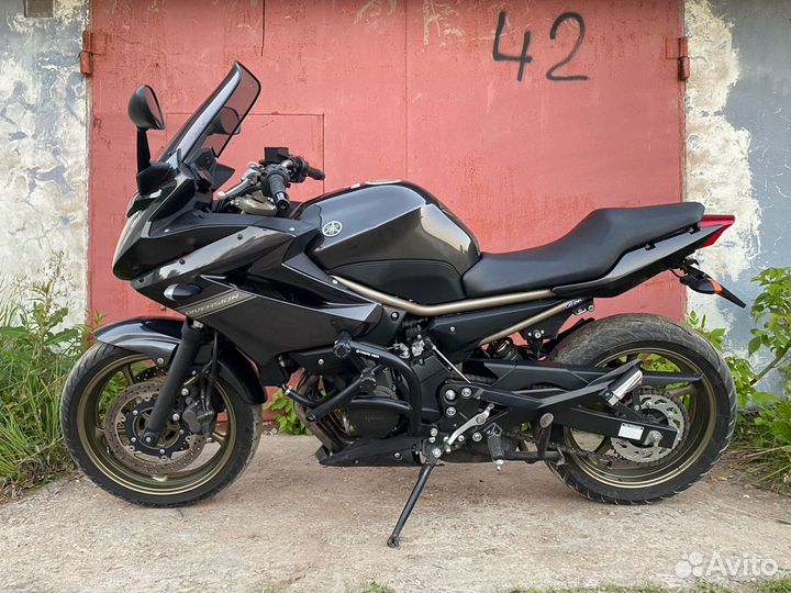 Yamaha XJ6(FZ6R) Diversion