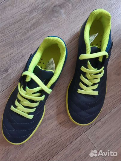 Бутсы, щитки, гетры детские 31 размер