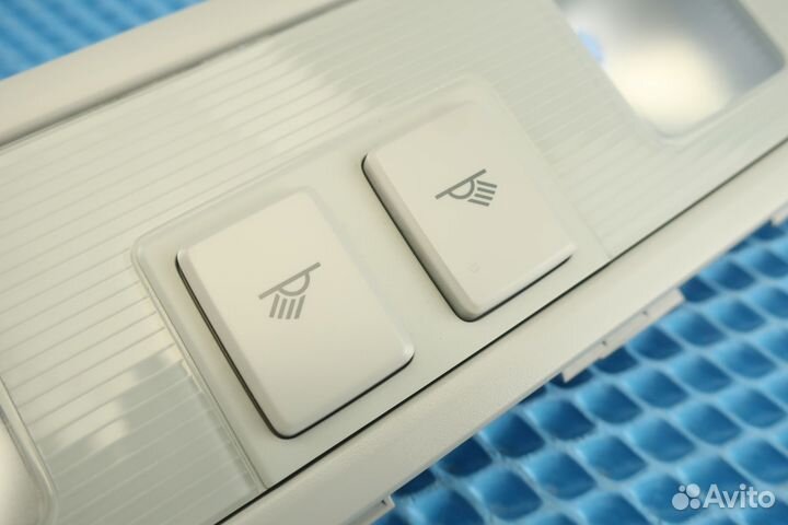 Плафон салонный задний Skoda Superb 3