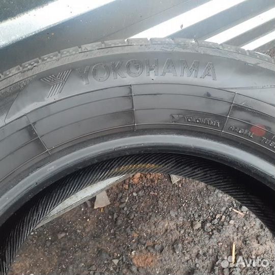 Yokohama BluEarth-A AE-50 215/60 R16