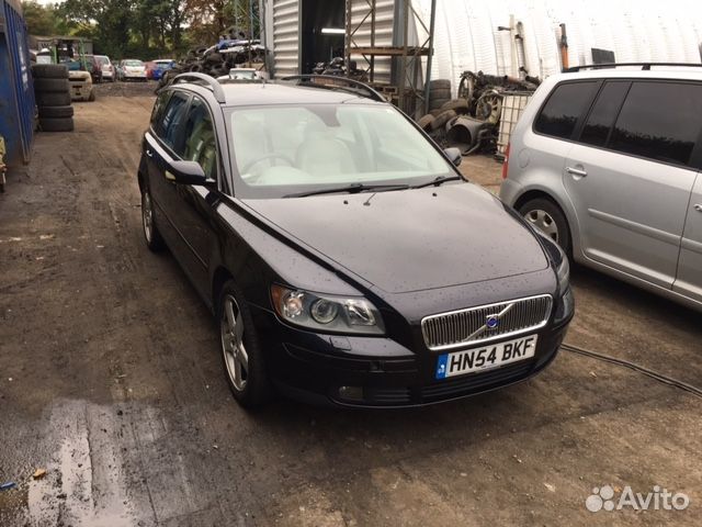 Разбор на запчасти Volvo V50