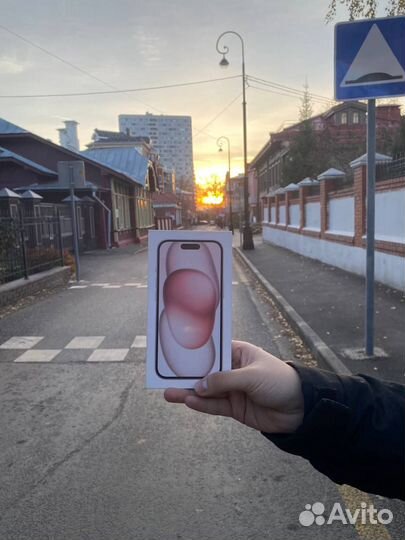 iPhone 15, 128 ГБ
