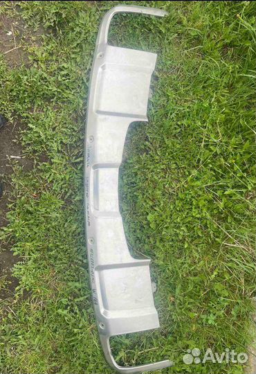 Накладка заднего бампера w164