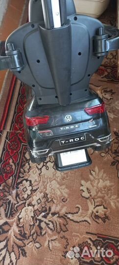 Машинка-каталка