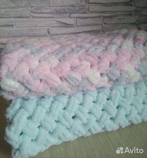 Плед детский вязаный ручная работа