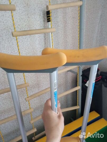 Костыли подмышечные