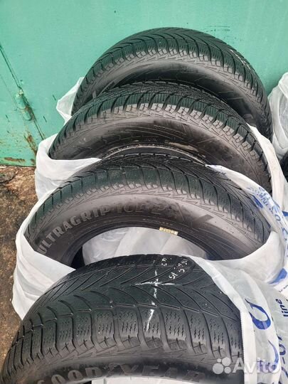 Goodyear UltraGrip Ice 2 195/65 R15 T
