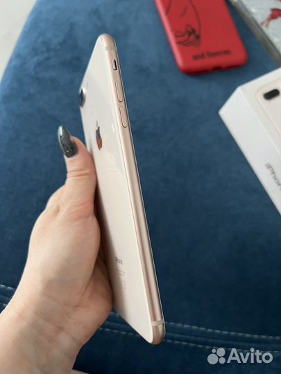 Телефон iPhone 8 plus