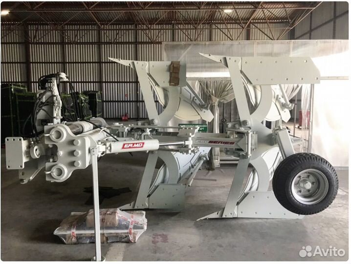 Плуг плантажный ermo