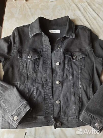 Джинсовая куртка mango