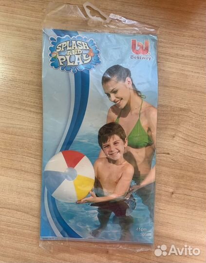 Жилет, нарукавники, надувной мяч