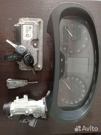 Комплект Щиток замок зажигания ключ мозги Rapid