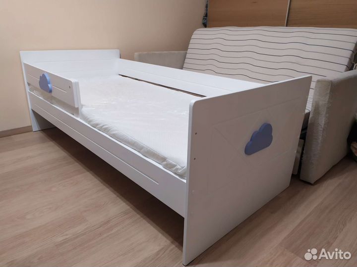 Детская кровать домик