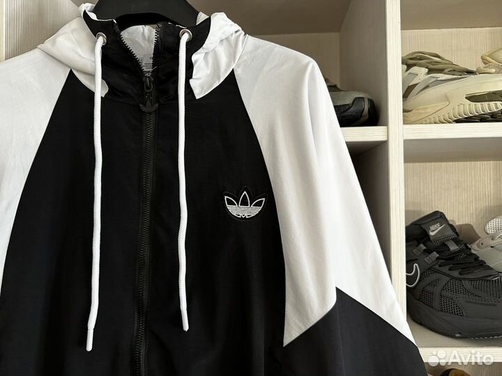 Ветровка adidas