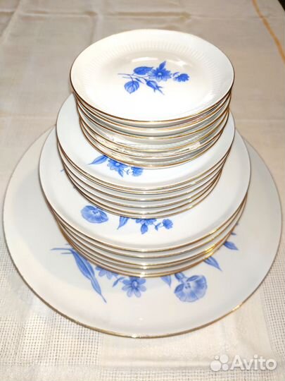 Чайно-кофейный сервиз. ГДР. 30 предметов