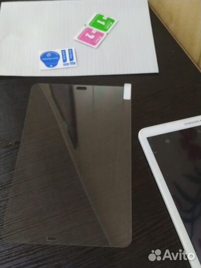 Защитное стекло для Samsung galaxy Tab A (2016)