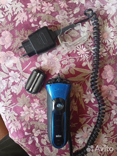 Бритва электрическая braun