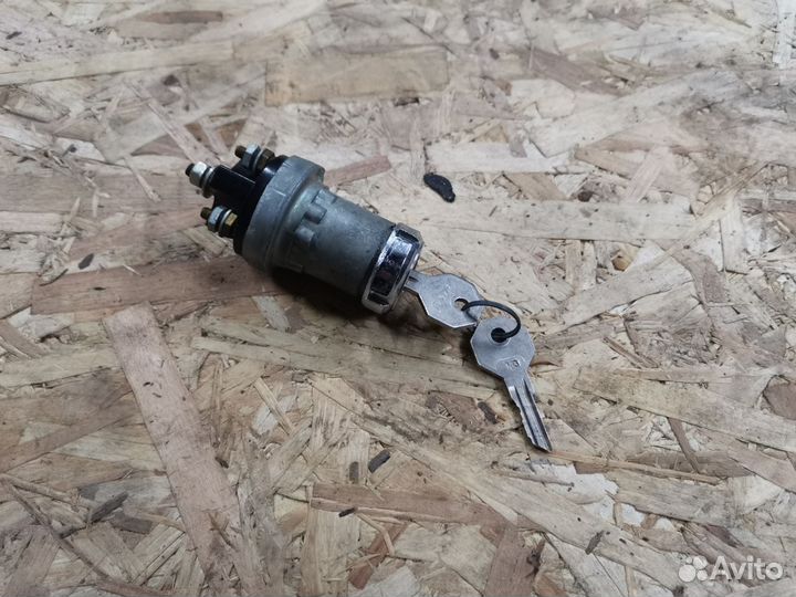 Замок зажигания ЗИЛ газ УАЗ
