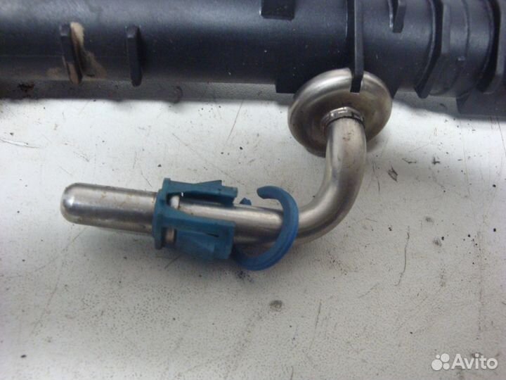 Рампа Рейка топливная Opel Corsa C Z12XE