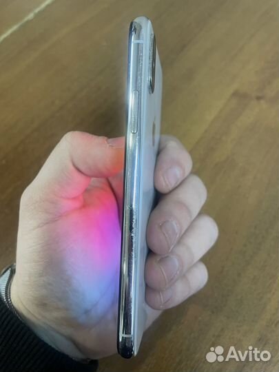 iPhone Xs, 64 ГБ
