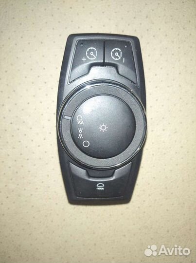 Блок управления светом Форд Фокус 3