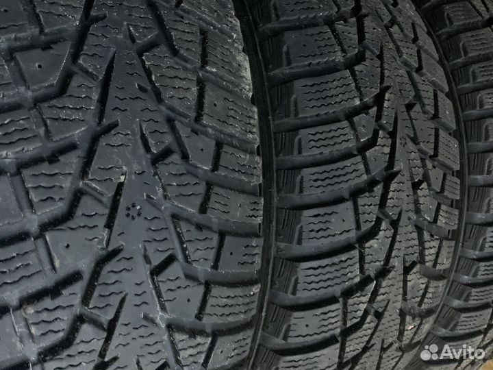 Maxxis ArcticTrekker NP3 225/55 R17