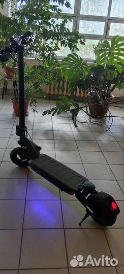 Электросамокат hiper model z