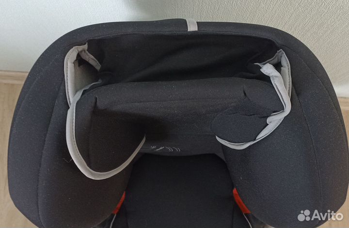 Автокресло Cybex solution x2-fix