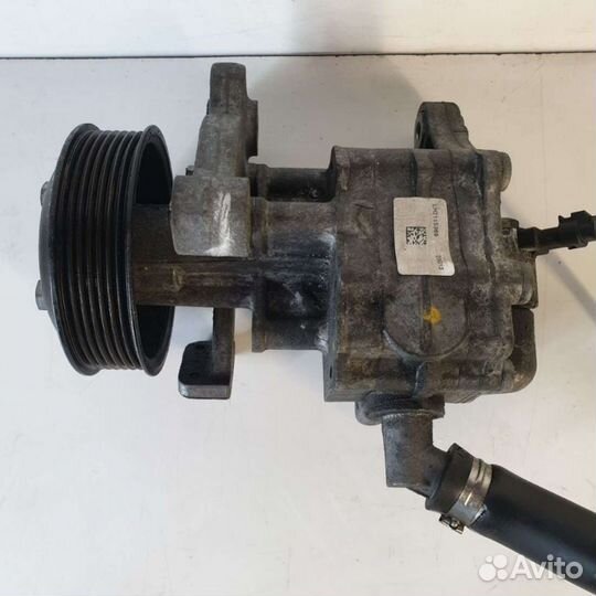 Насос гур BMW 5 F10/F11/GTF07 2014г. 6796493