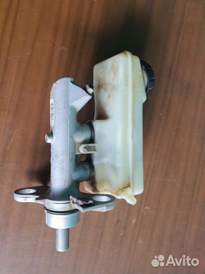 Главный тормозной цилиндр (гтц ) Reno Megan 2