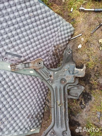 Подрамник гольф 3, венто