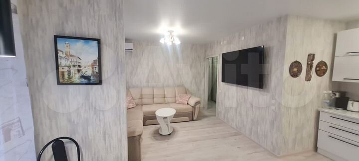 2-к. квартира, 52 м², 7/10 эт.