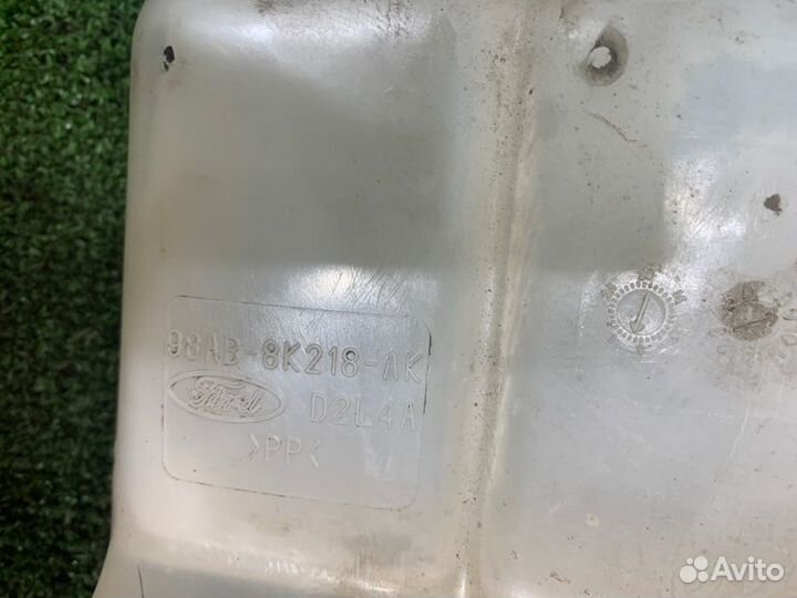 Бачок расширительный Ford Focus седан 1.8 eydk