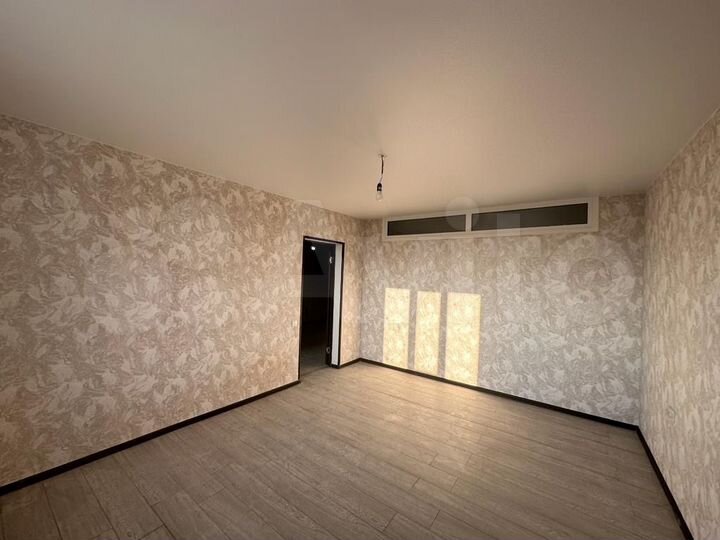 2-к. квартира, 52 м², 3/5 эт.