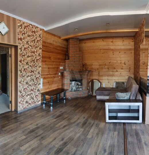 2-к. квартира, 60 м², 1/1 эт.