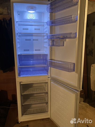 Холодильник Beko