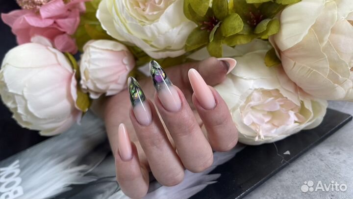 Креативное наращивание ногтей