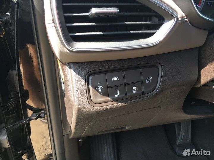 Hyundai Santa Fe 2.0 AT, 2018, 82 000 км