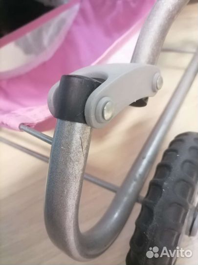 Коляска кукольная