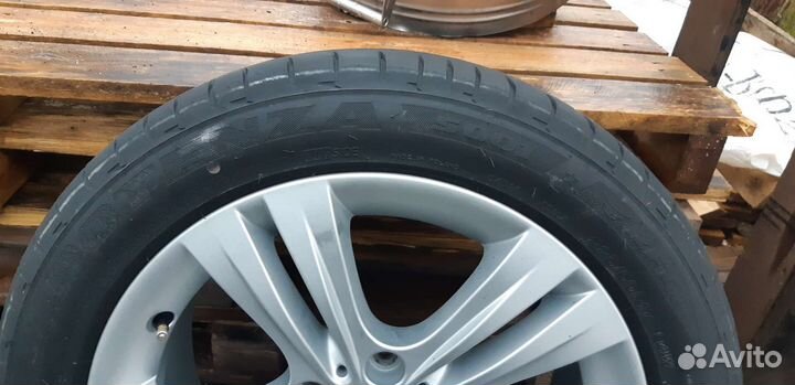 R17 Bridgestone Potenza S001 225/50, PCD 5x112 DIA 52.5